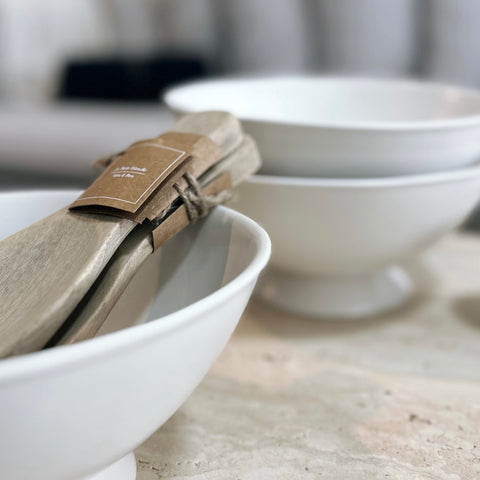 קערת הגשה על רגל